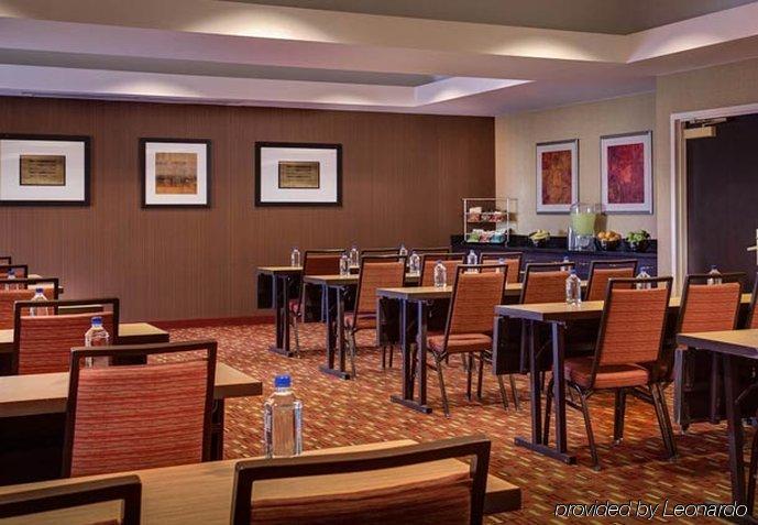 Courtyard Dallas Dfw Airport South/אירווינג עסק תמונה