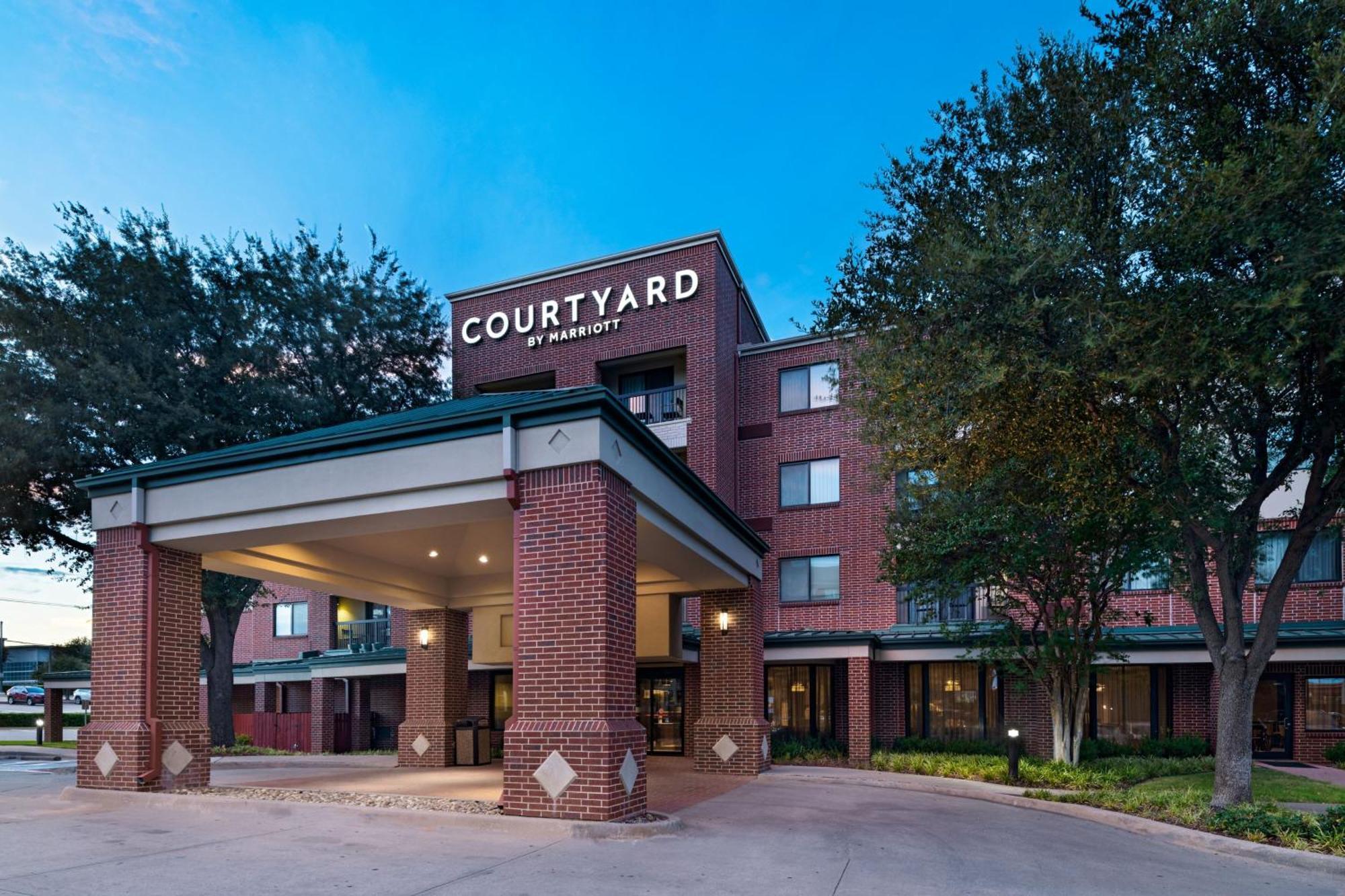 Courtyard Dallas Dfw Airport South/אירווינג מראה חיצוני תמונה